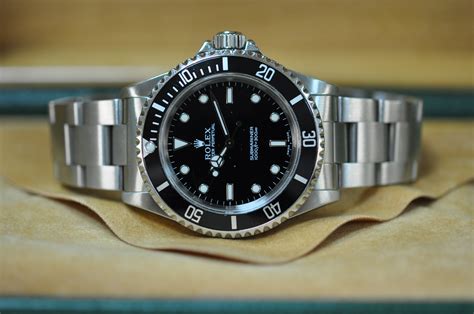 rolex submariner 2001 value|Rolex Submariner 2000 model.